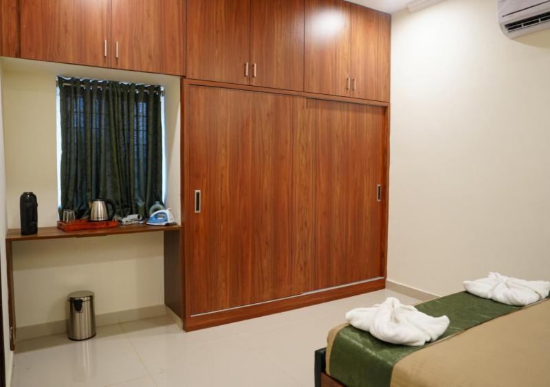 Hotel Urban Sleep Airport Zone Шамшабад Экстерьер фото